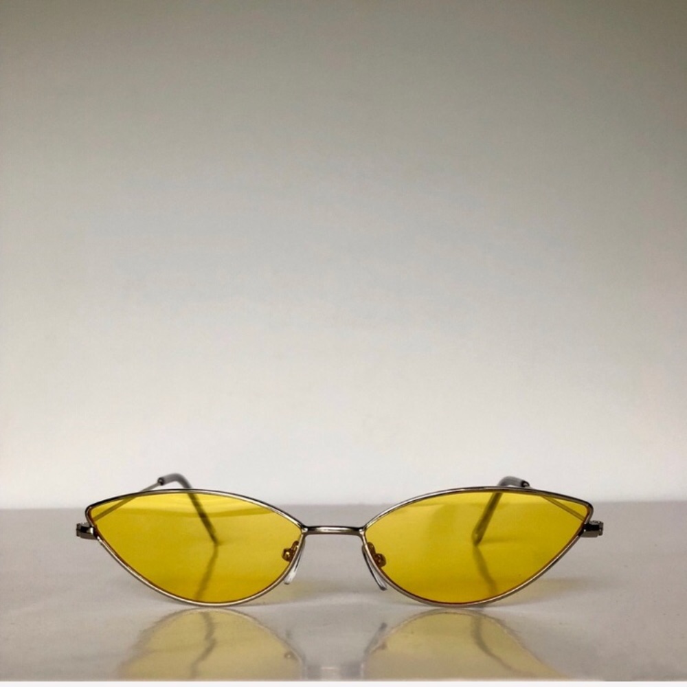 Wired Cat Eye Slim Sunglasses